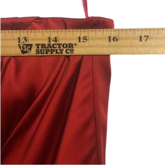 Strapless Red Party Prom Dress Sz 6 Black Sash Short Sexy Pleated Bodice 7” Slit - Picture 11 of 11